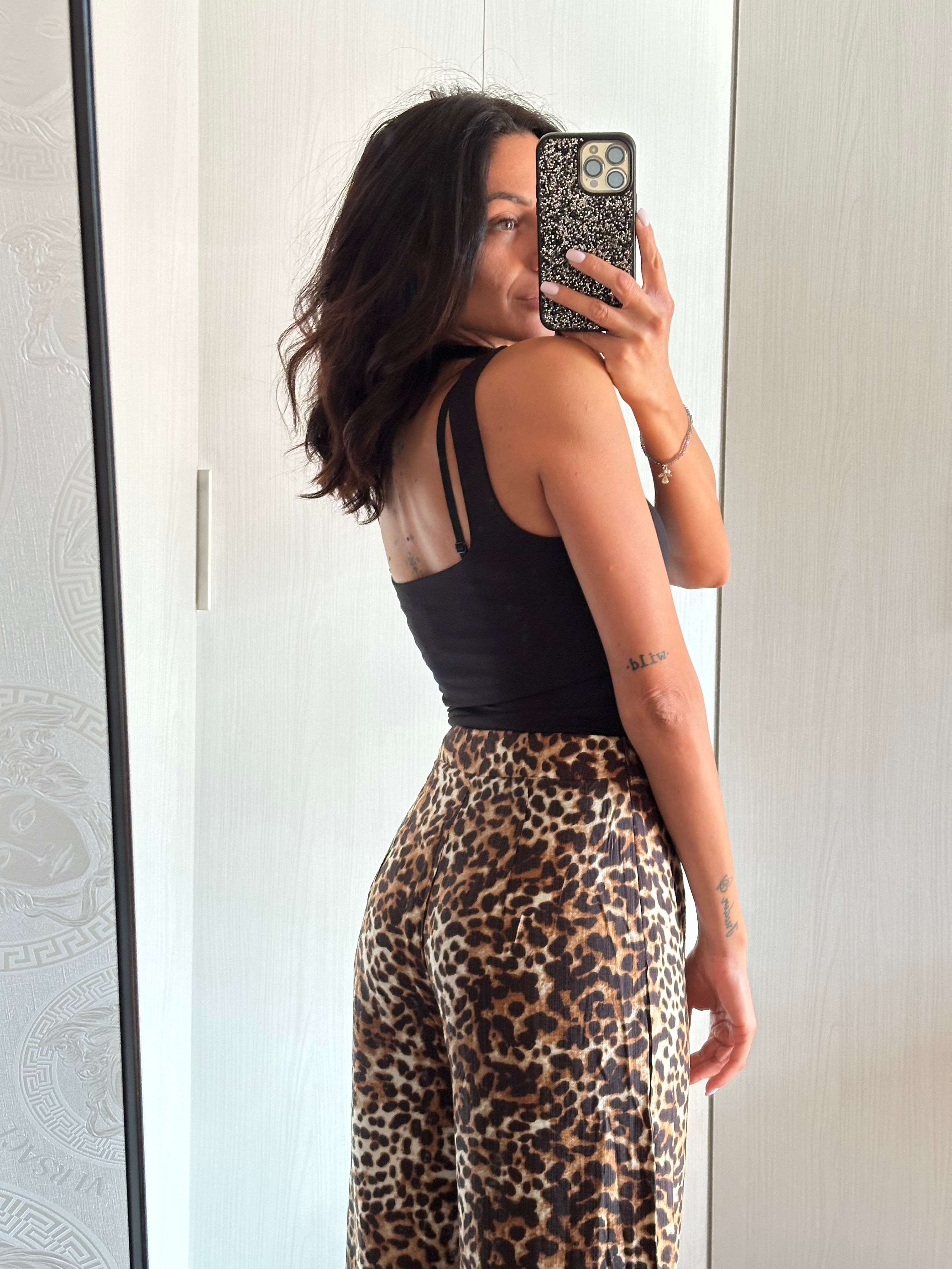 TOP NERO BASIC GLAMOROUS