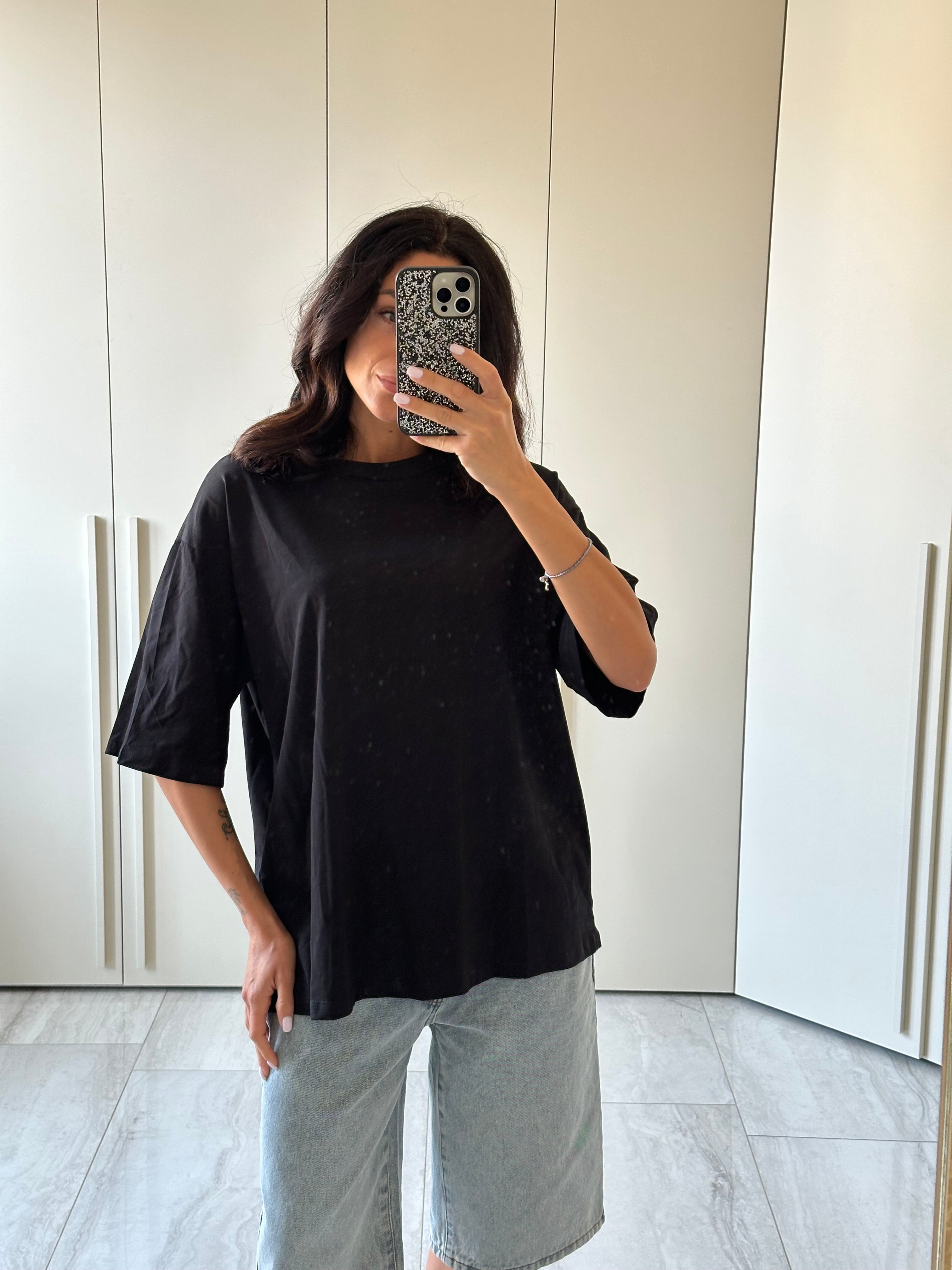 MAGLIA OVERSIZE CON MANICOTTI