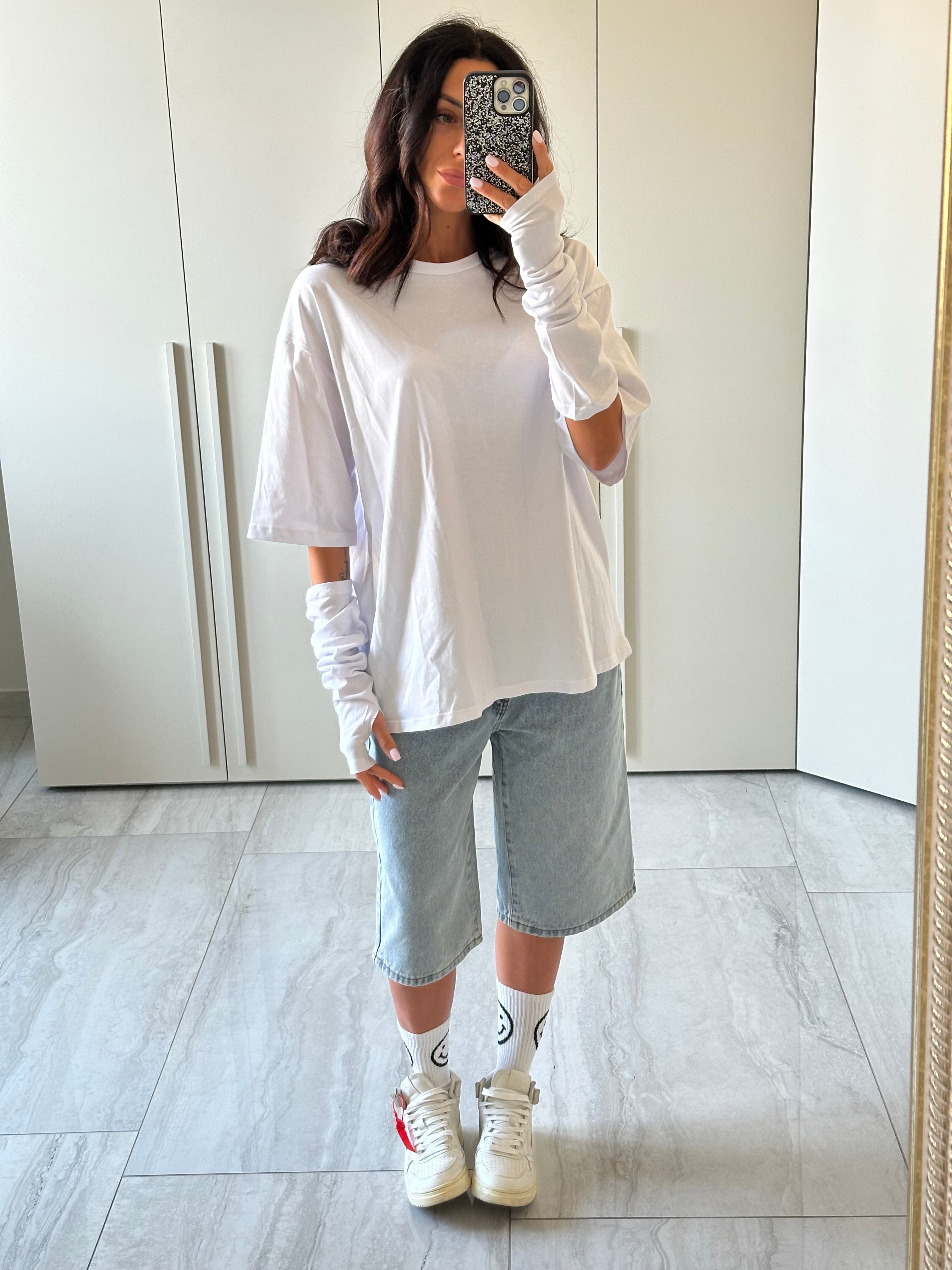 MAGLIA OVERSIZE CON MANICOTTI